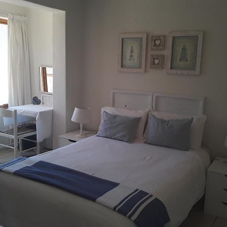Ferienwohnung Mclaren Self Catering Gansbaai Exterior foto