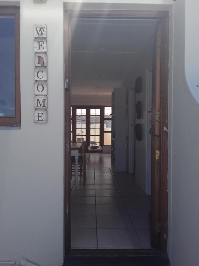 Ferienwohnung Mclaren Self Catering Gansbaai Exterior foto